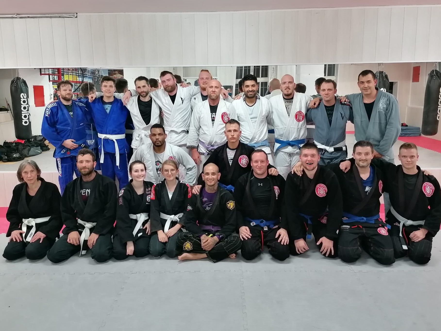 Brazilian JiuJitsu in Düsseldorf sportschuleasia.de