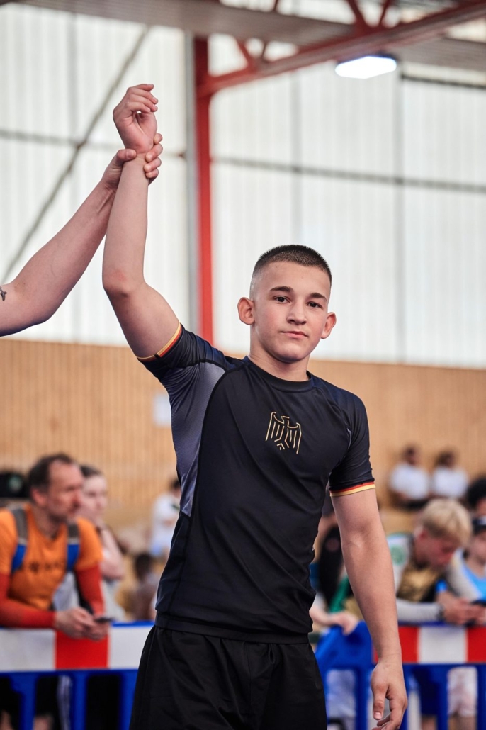 Ruslan Bergheim nach einem Sieg im Grappling